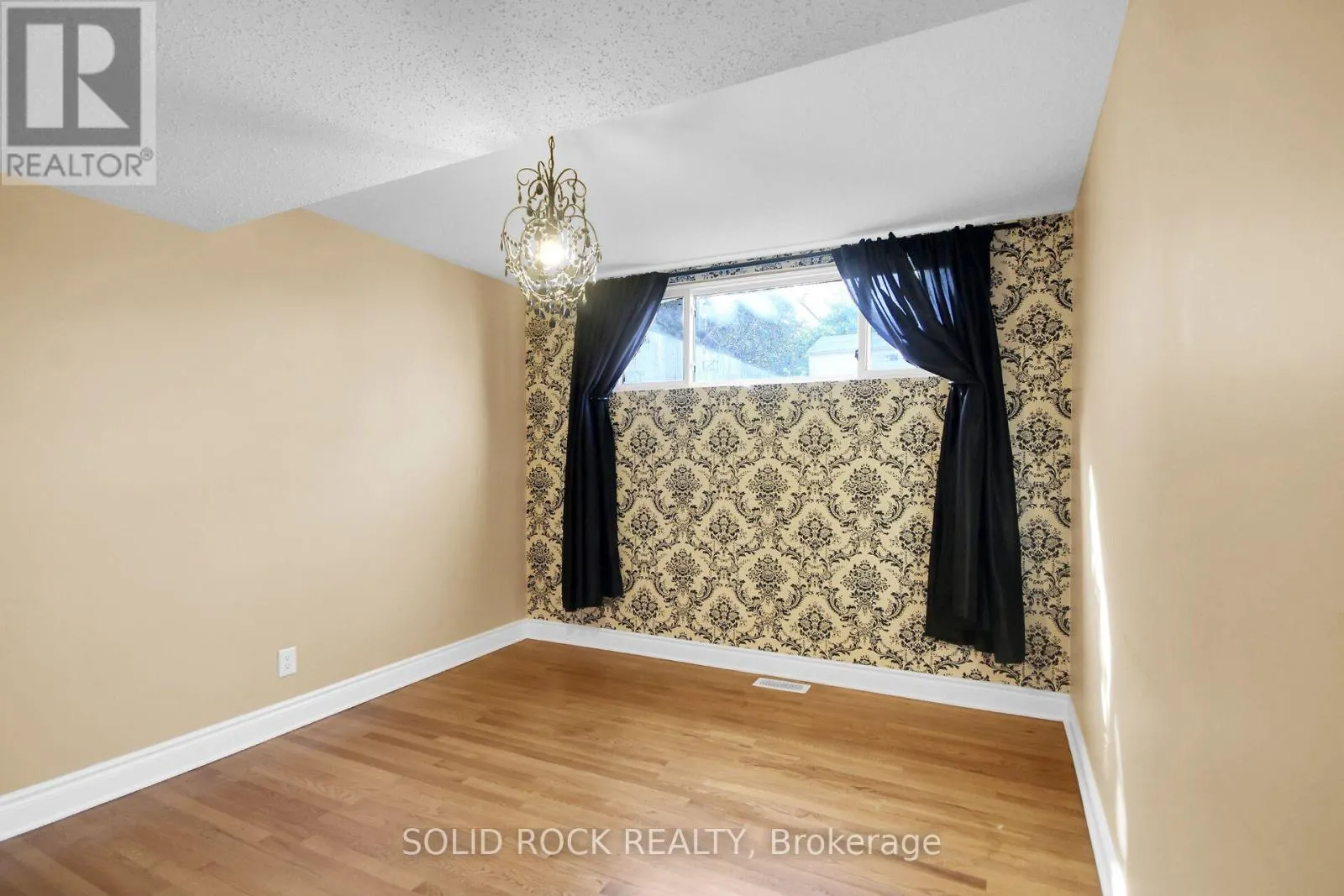 125 BEAVER RIDGE