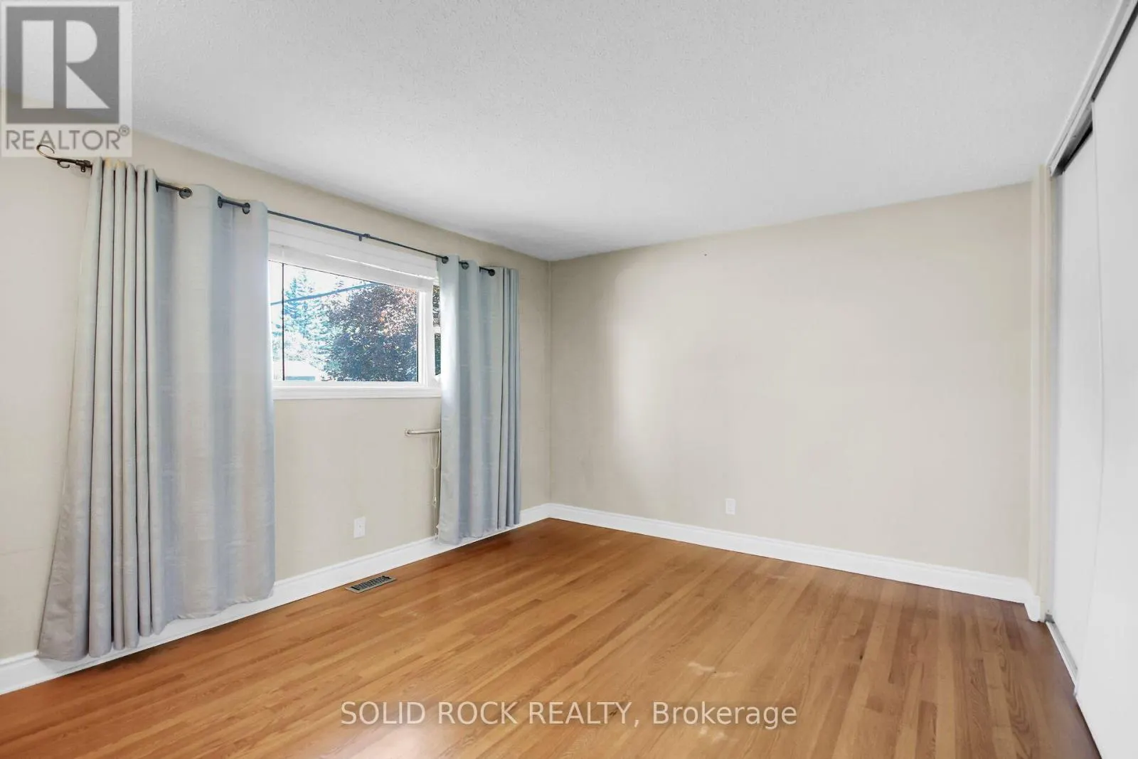 125 BEAVER RIDGE