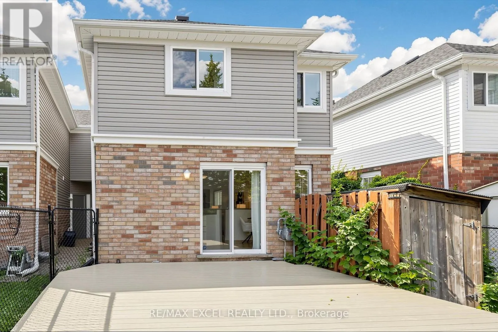 548 MARINER DRIVE