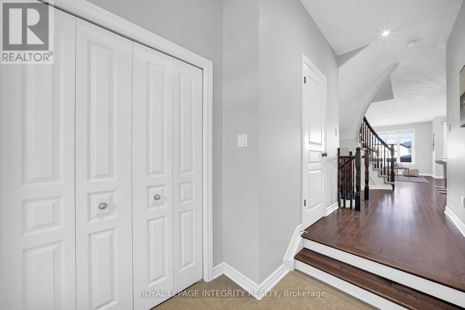 104 WATCHHORN GROVE