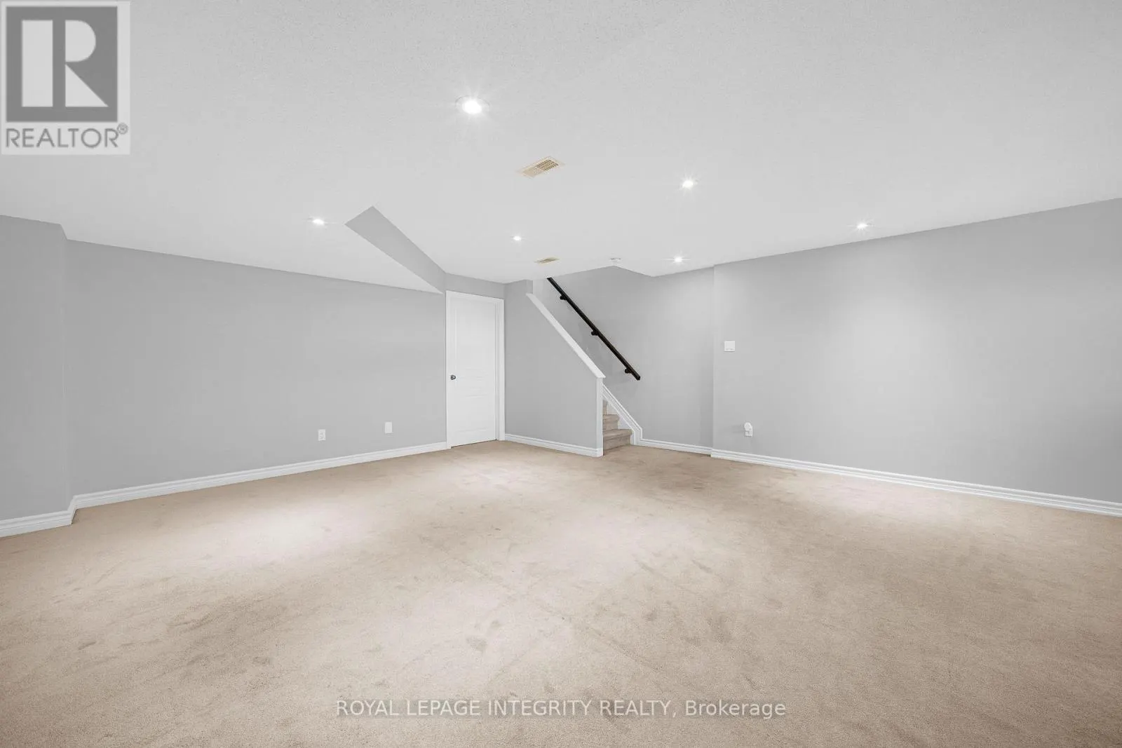 104 WATCHHORN GROVE