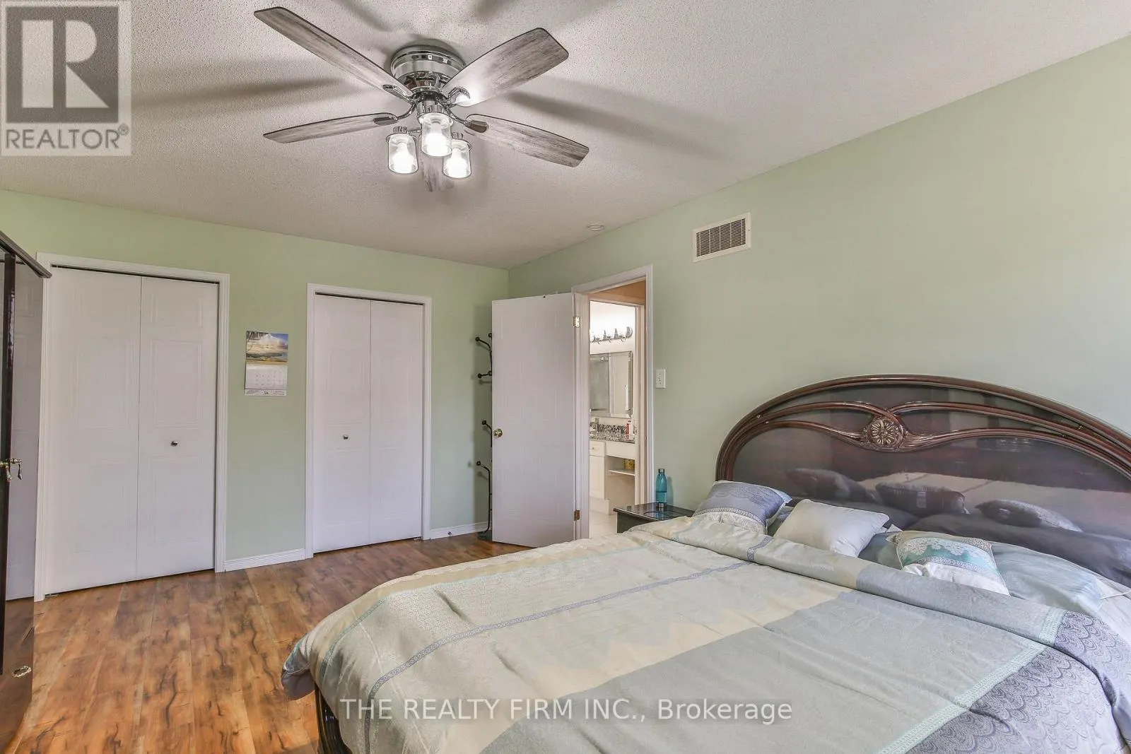 11 - 100 STROUD CRESCENT #11