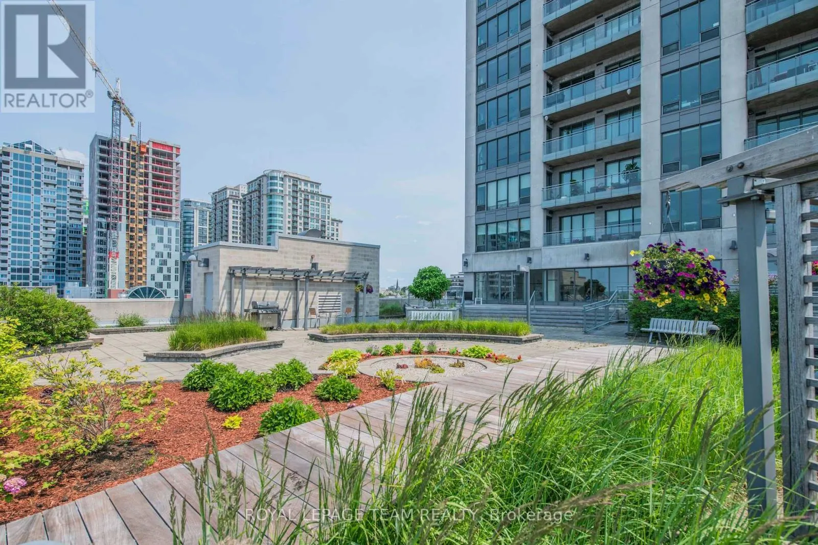 1307 - 90 GEORGE STREET