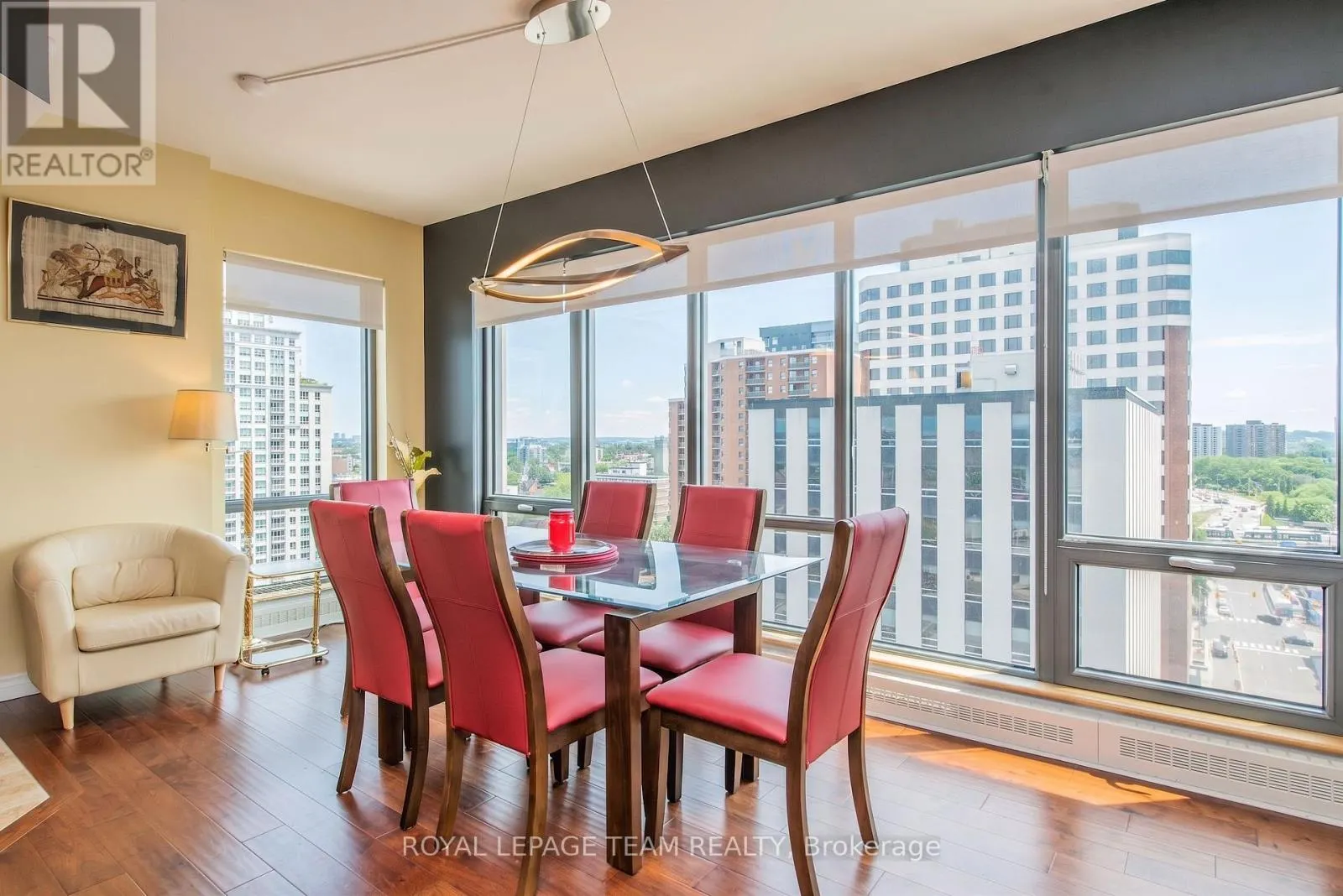 1307 - 90 GEORGE STREET