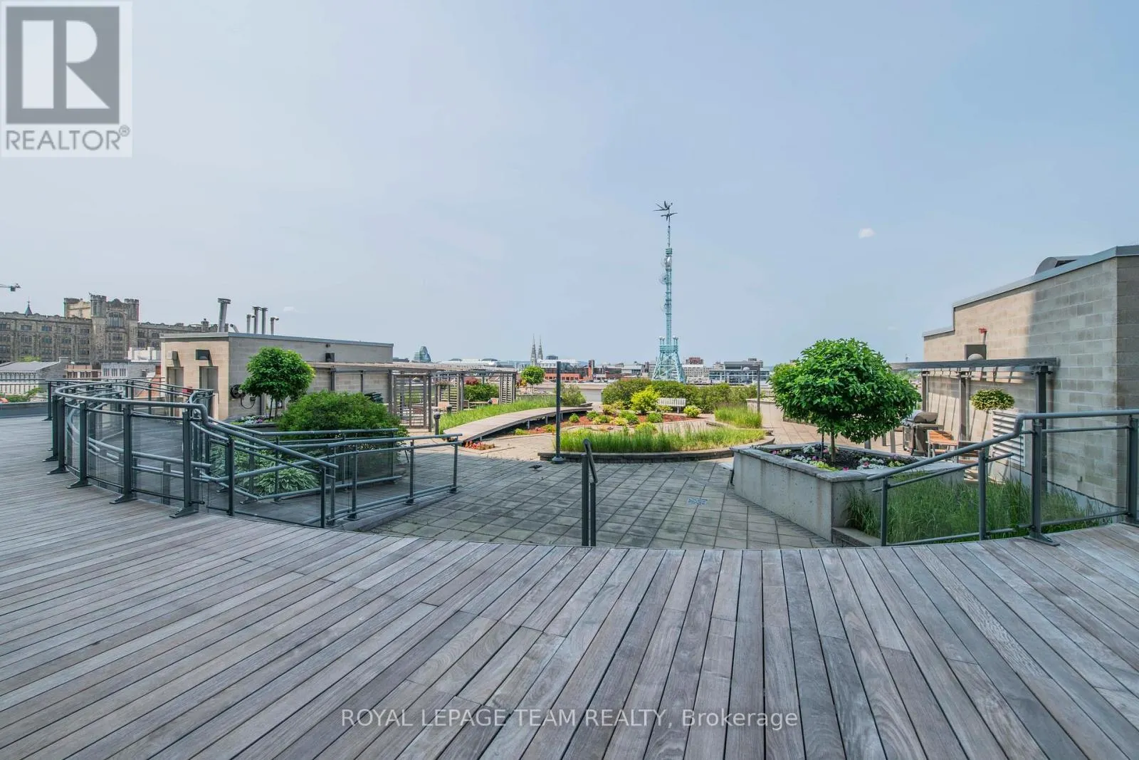 1307 - 90 GEORGE STREET