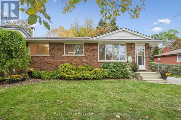 37 KENWOOD CRESCENT