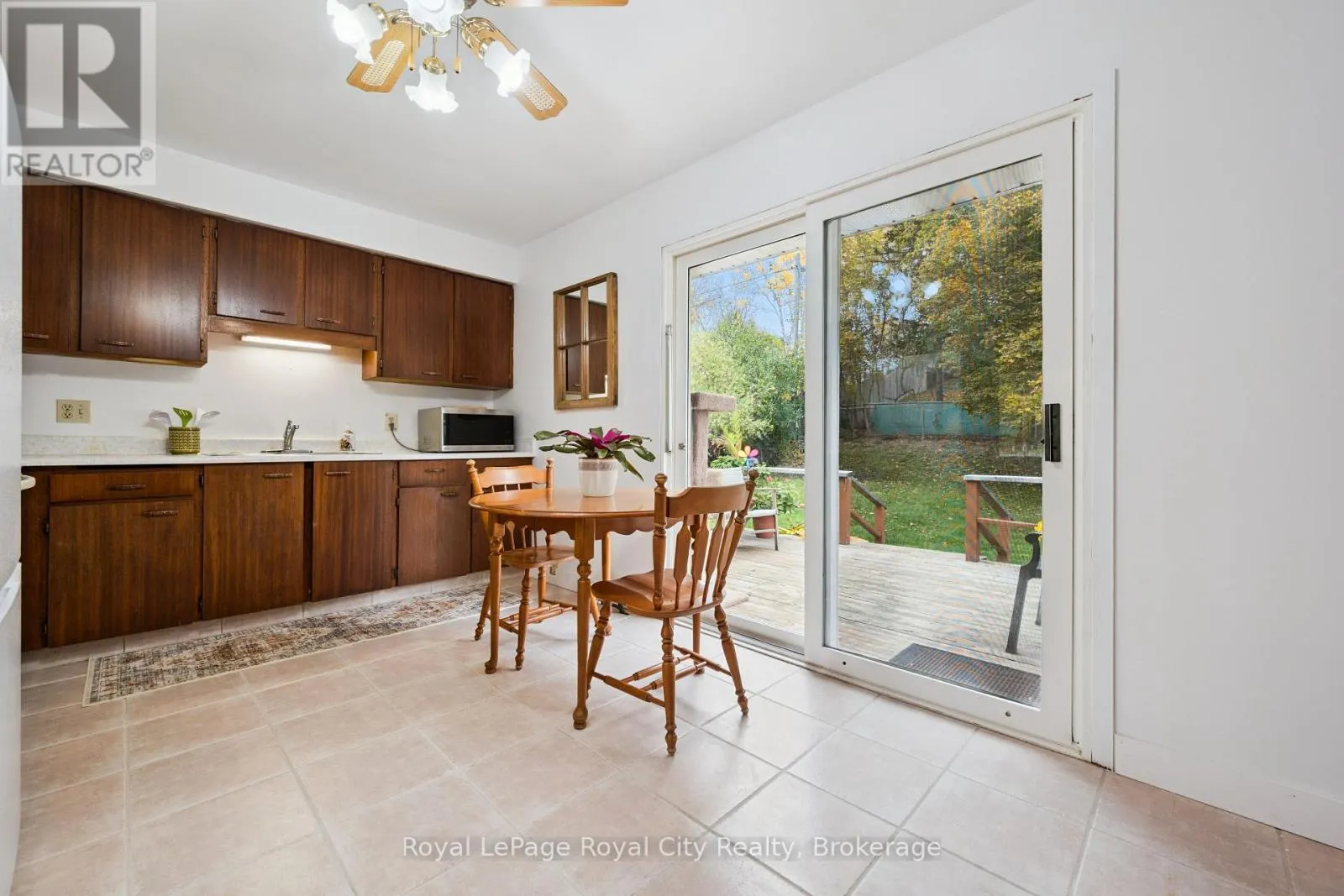 37 KENWOOD CRESCENT