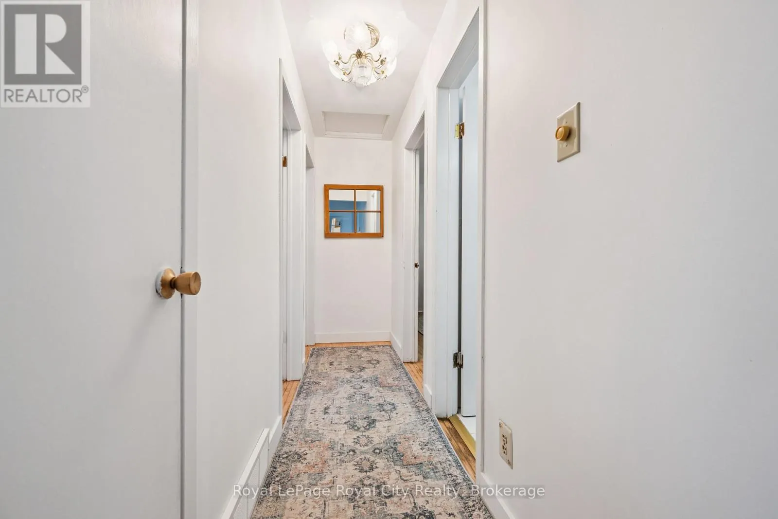 37 KENWOOD CRESCENT