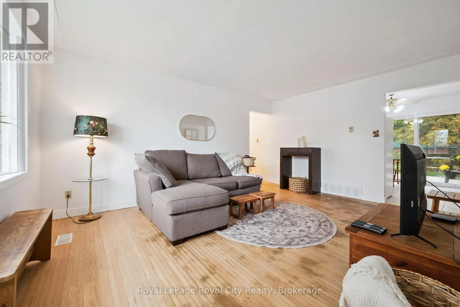 37 KENWOOD CRESCENT
