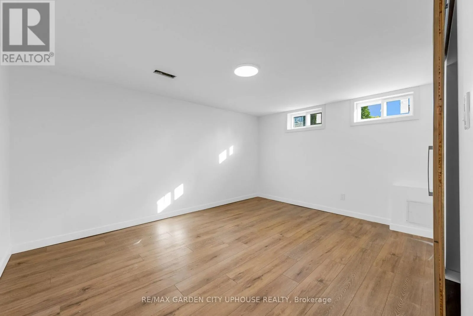 BASEMENT - 15 DEXTER DRIVE #BASEMENT