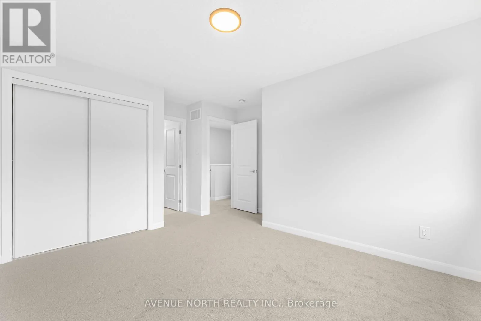 10 - 1001 GLENROY GILBERT DRIVE