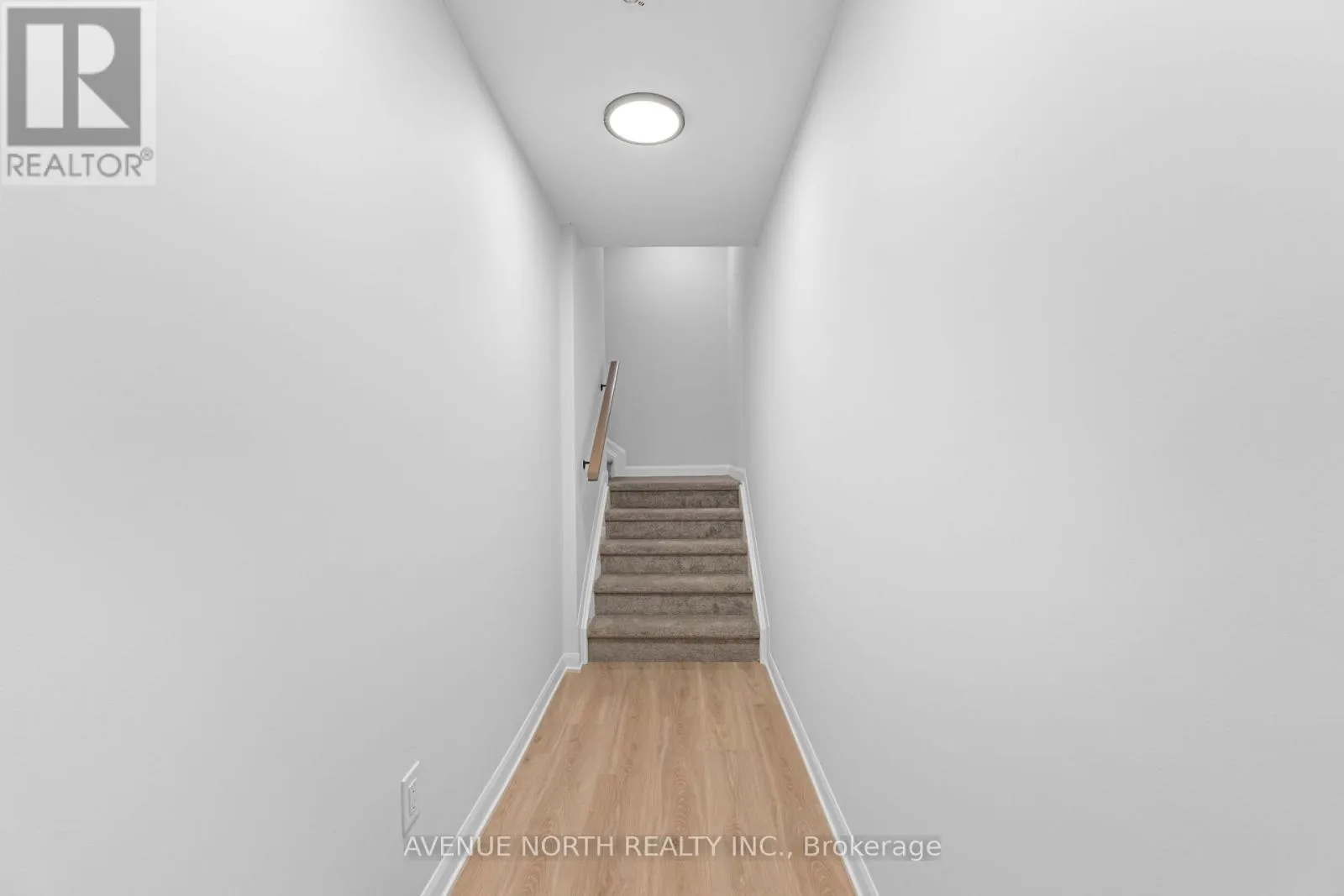 10 - 1001 GLENROY GILBERT DRIVE