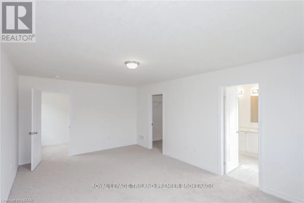 2232 CONSTANCE AVENUE