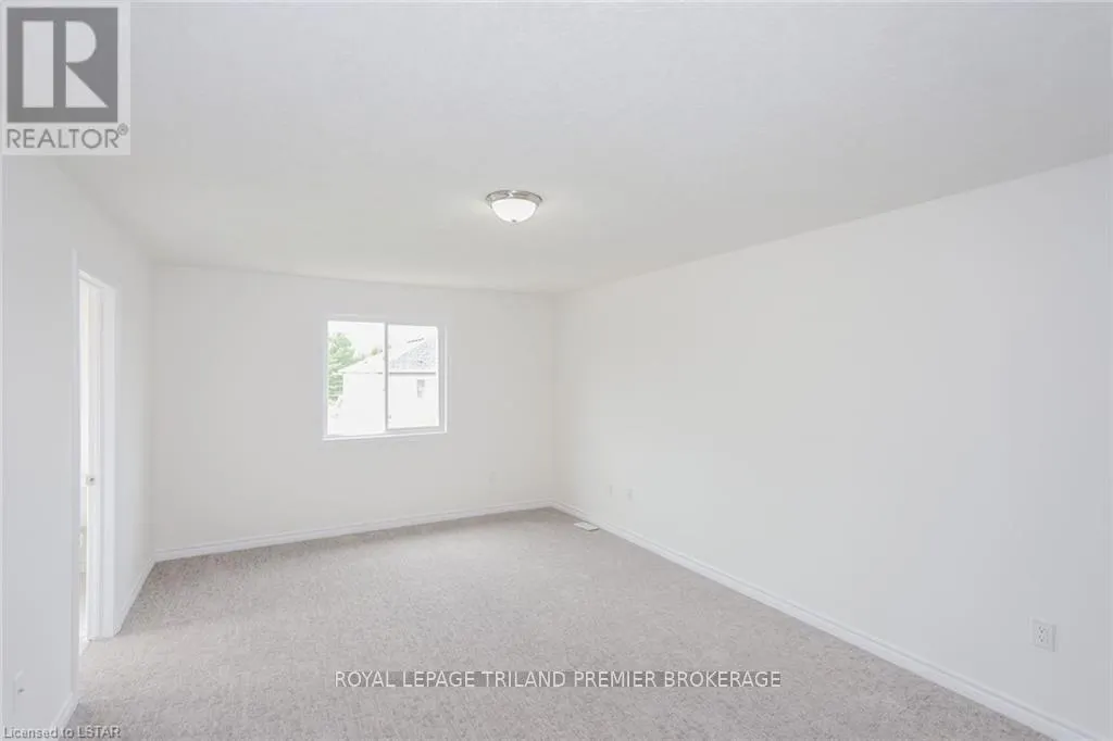 2232 CONSTANCE AVENUE