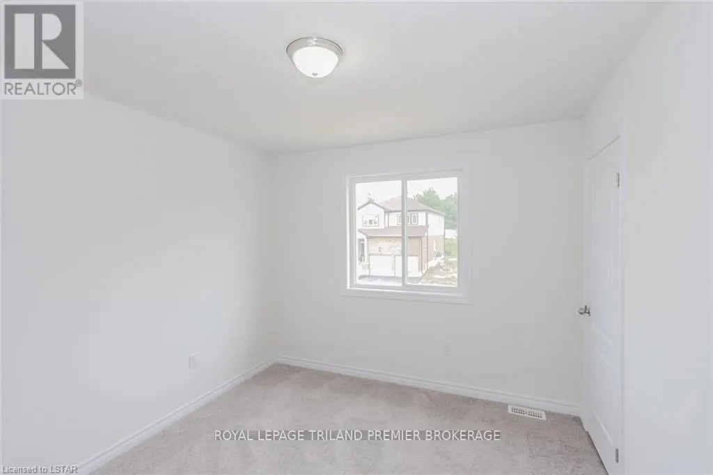 2232 CONSTANCE AVENUE