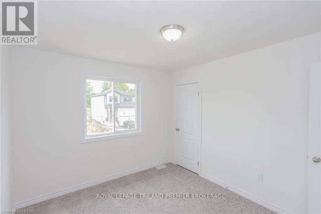 2232 CONSTANCE AVENUE