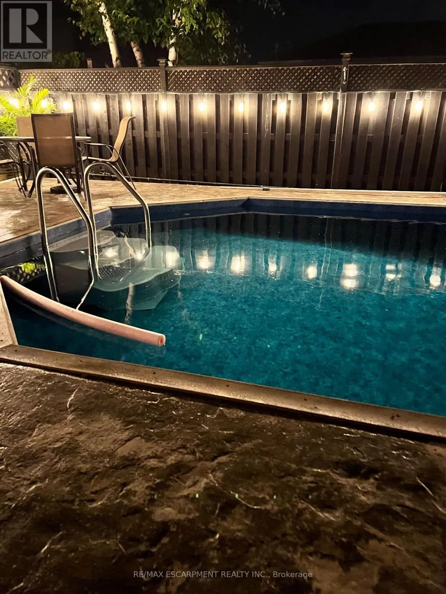 110 COVE CRESCENT
