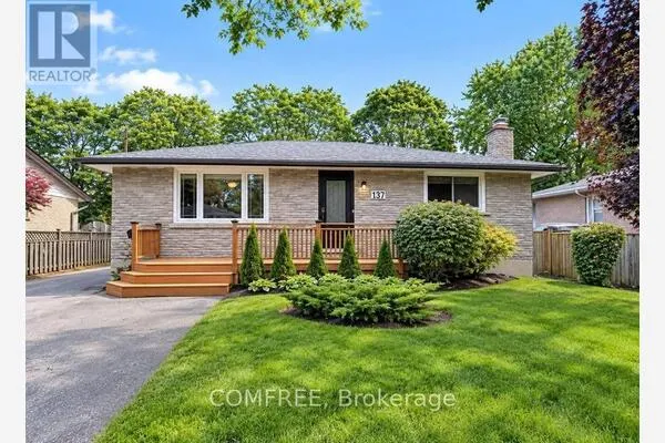 137 COUNTRY CLUB DRIVE