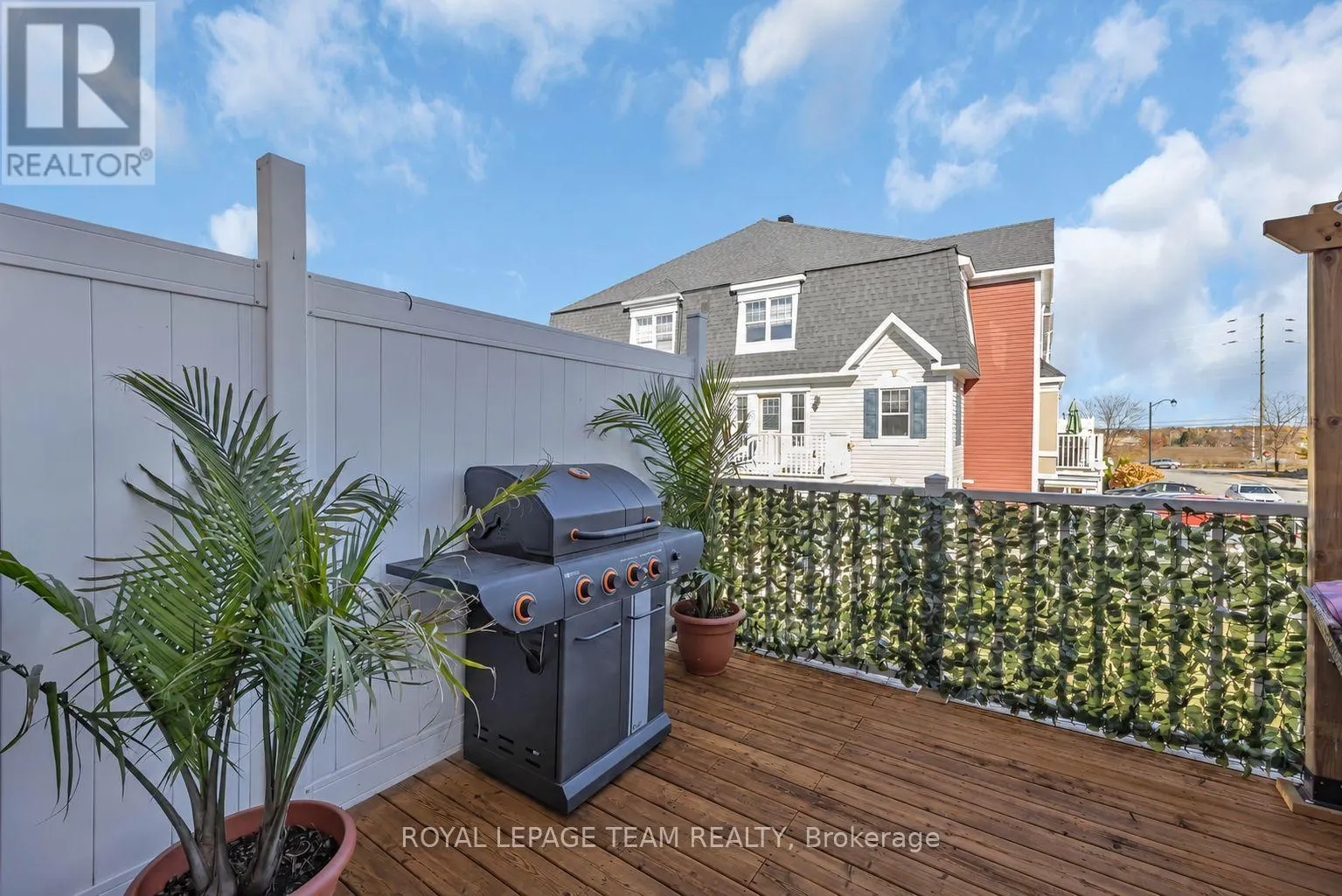 414 SANTA ANNA LANE