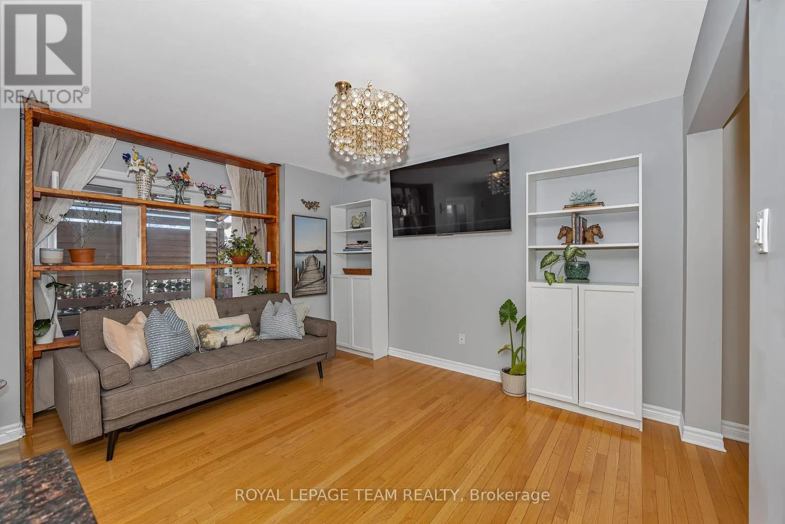 414 SANTA ANNA LANE