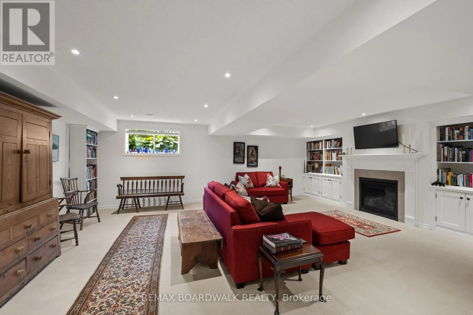 147 OXFORD STREET W