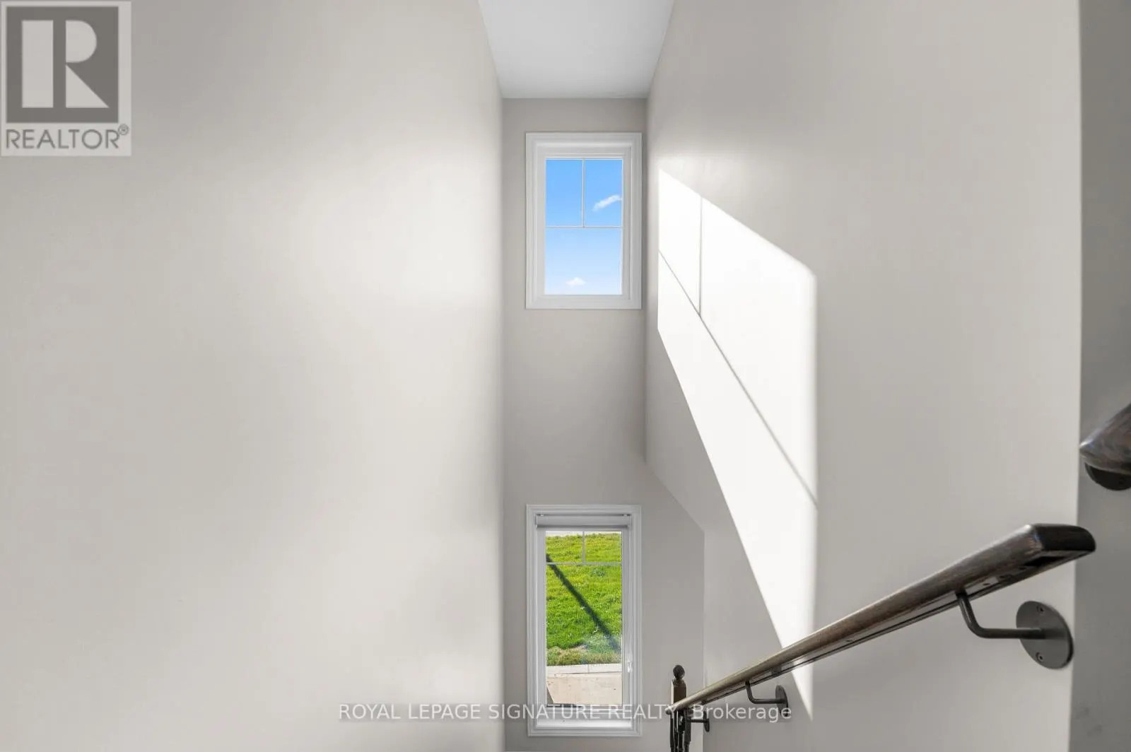 1 AITCHISON AVENUE