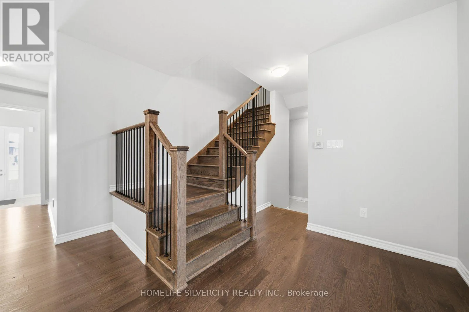 104 STRICKLAND AVENUE