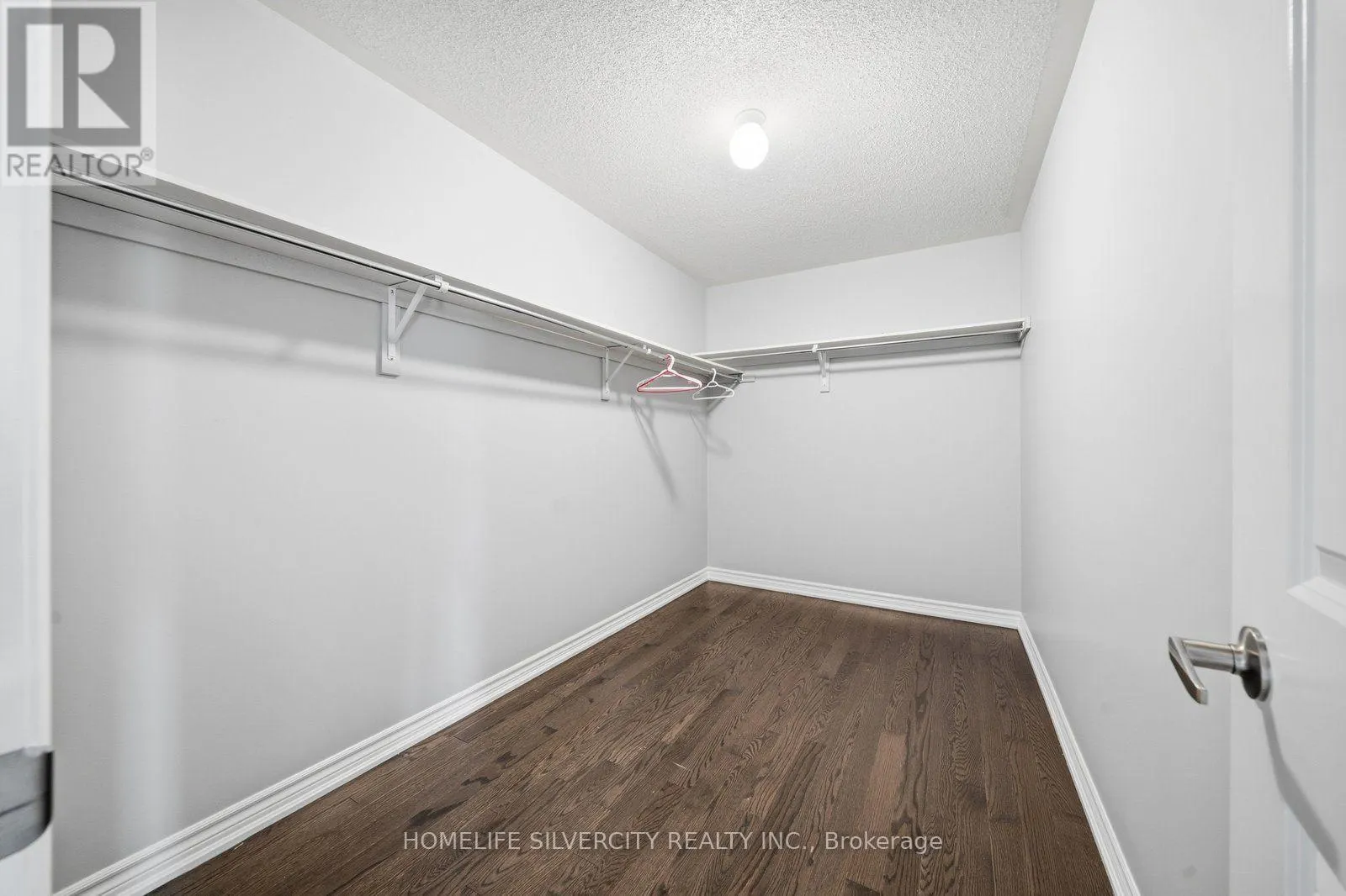 104 STRICKLAND AVENUE