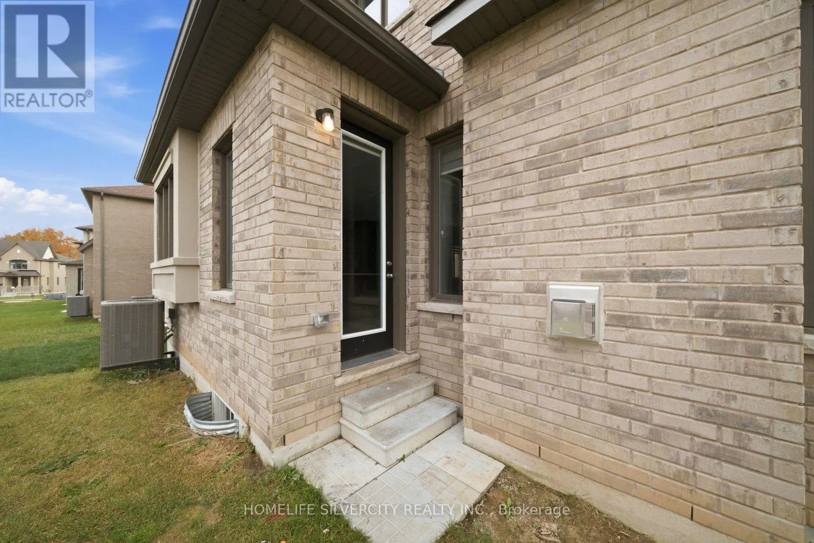 104 STRICKLAND AVENUE