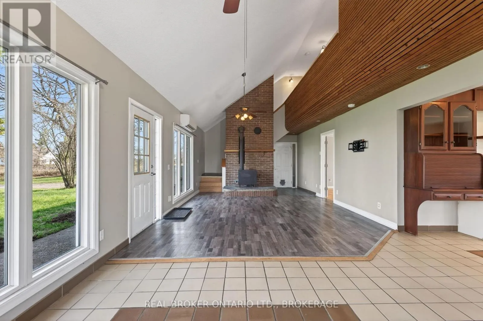 2268 MCINTYRE ROAD