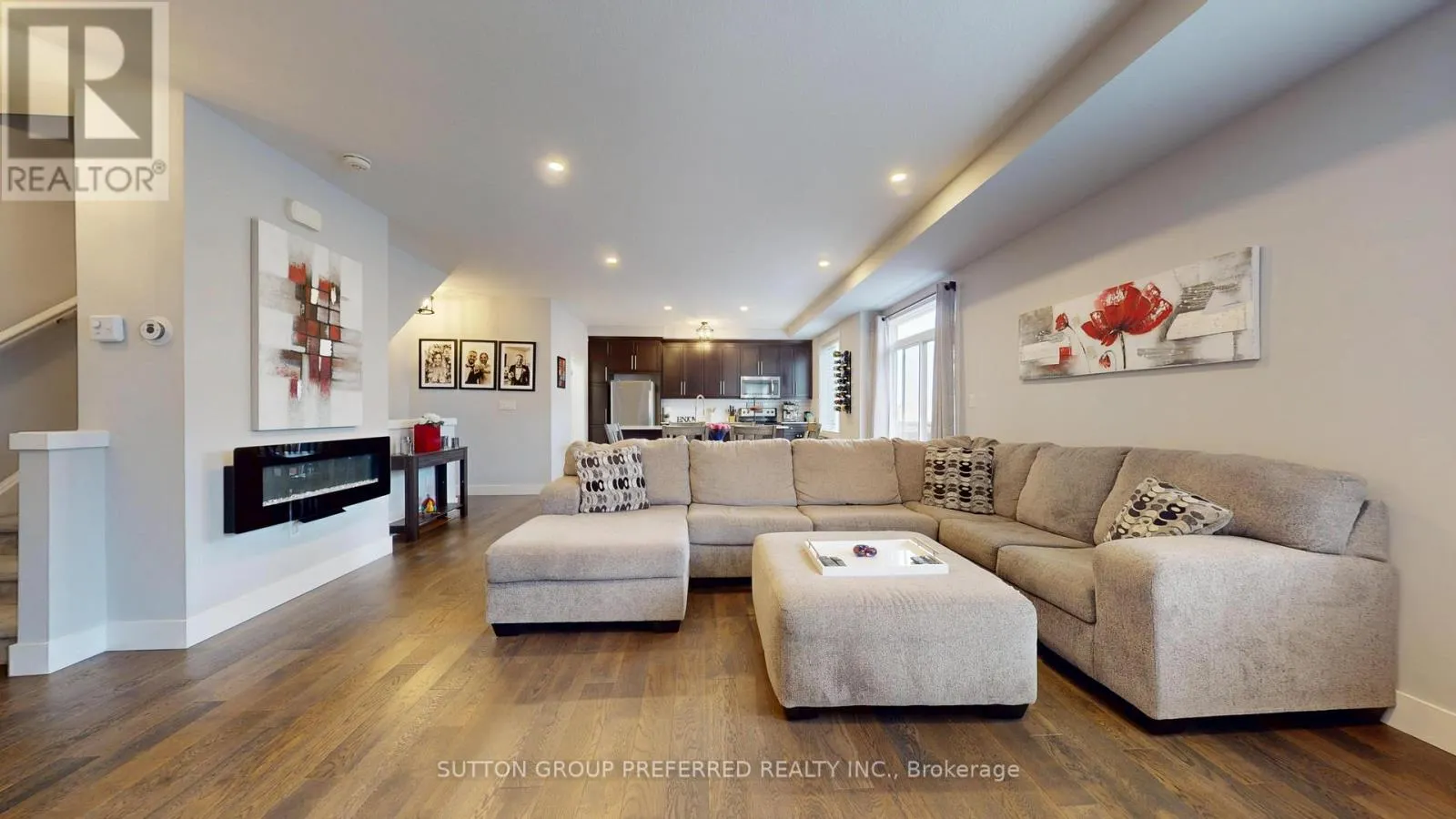 136 - 1960 DALMAGARRY ROAD #136