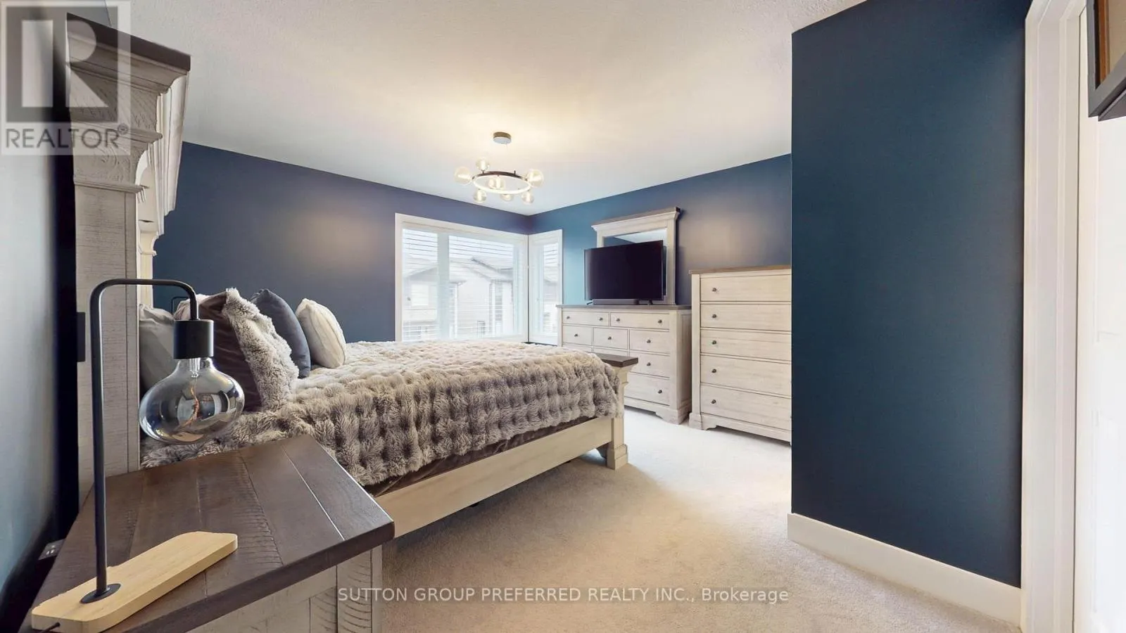 136 - 1960 DALMAGARRY ROAD #136