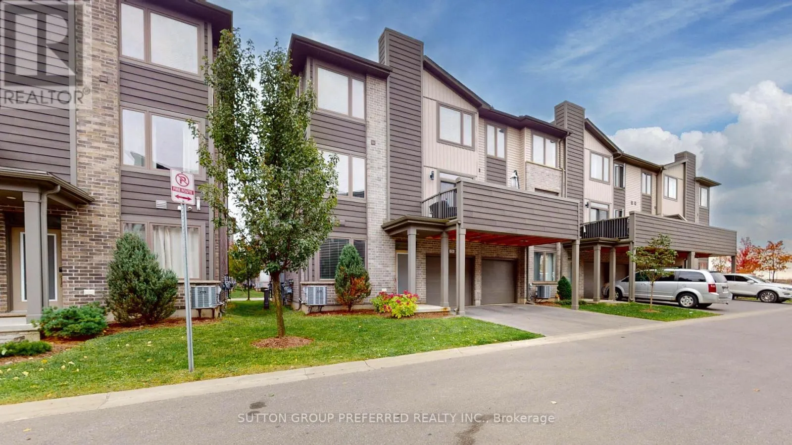 136 - 1960 DALMAGARRY ROAD #136