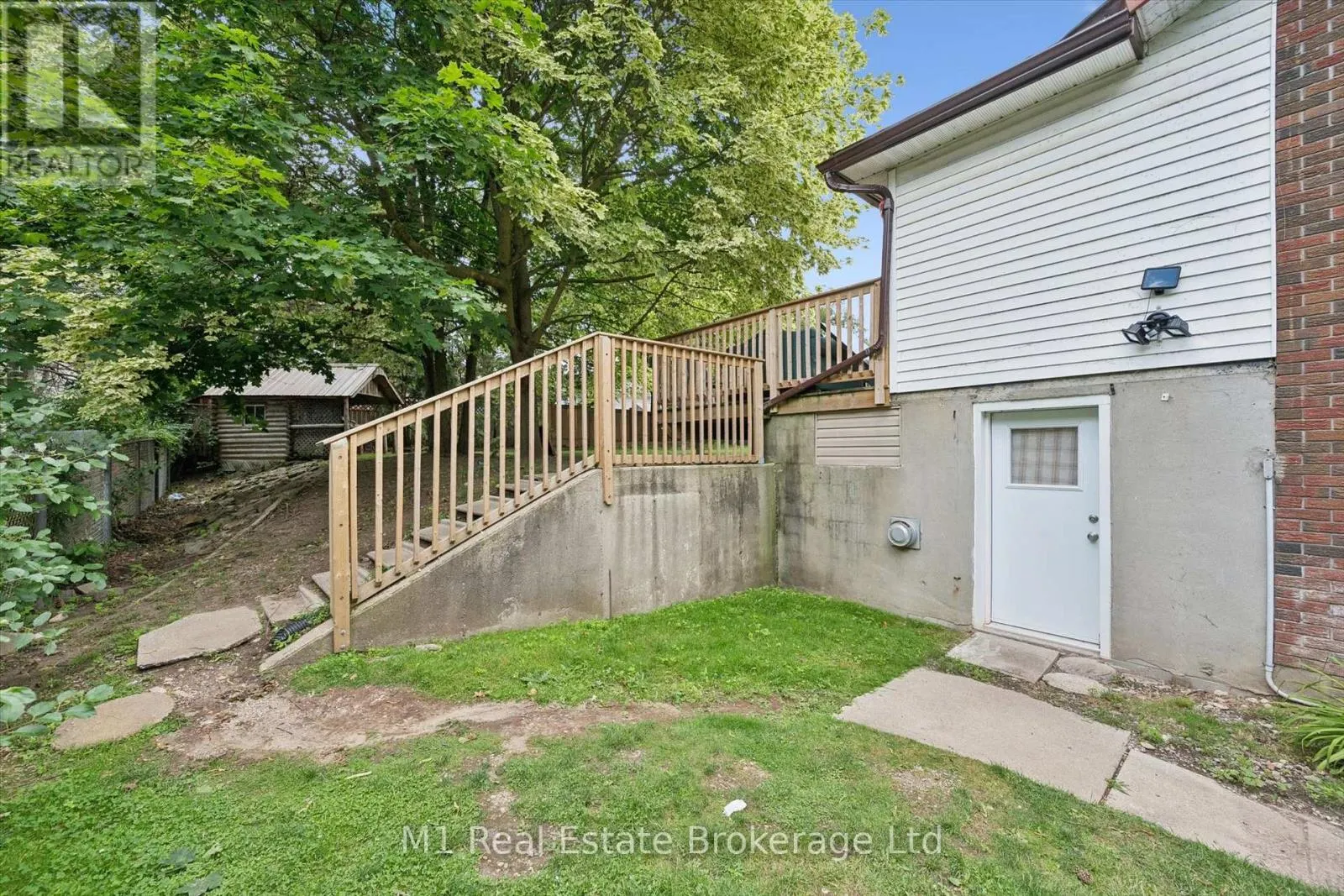 53 JANEFIELD AVENUE