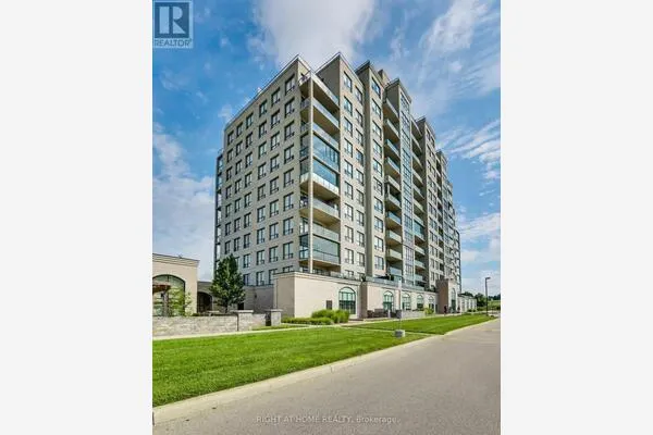 212 - 240 VILLAGEWALK BOULEVARD