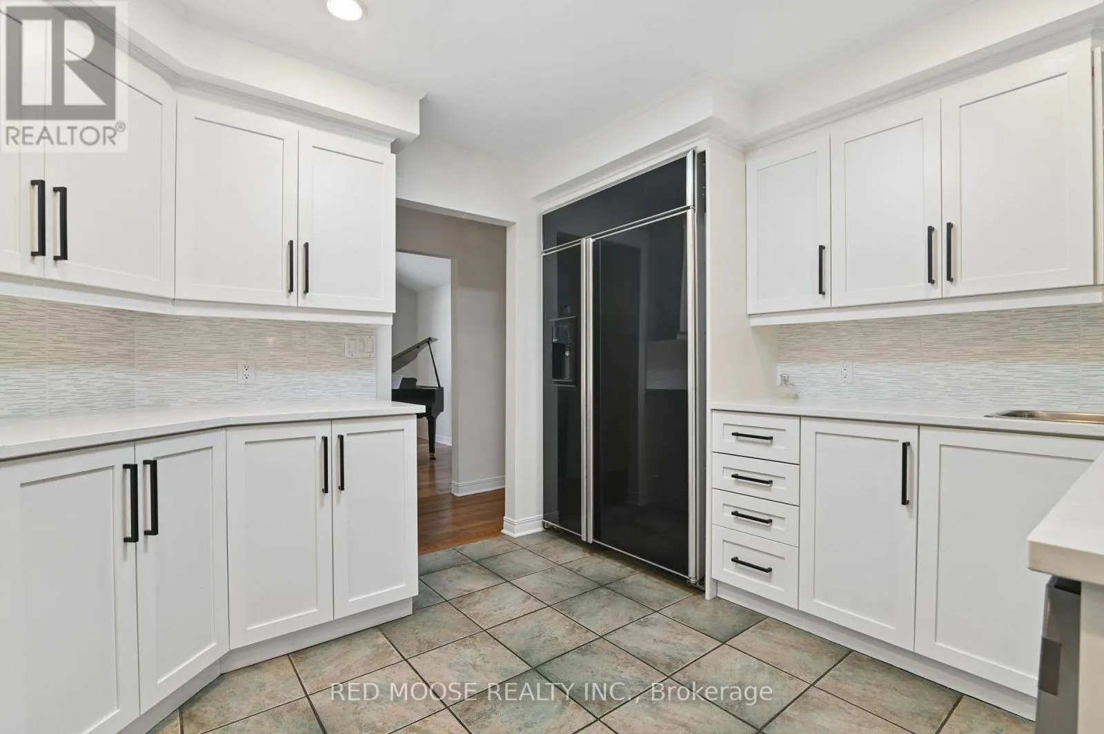 2470 BRENNAN PARK DRIVE