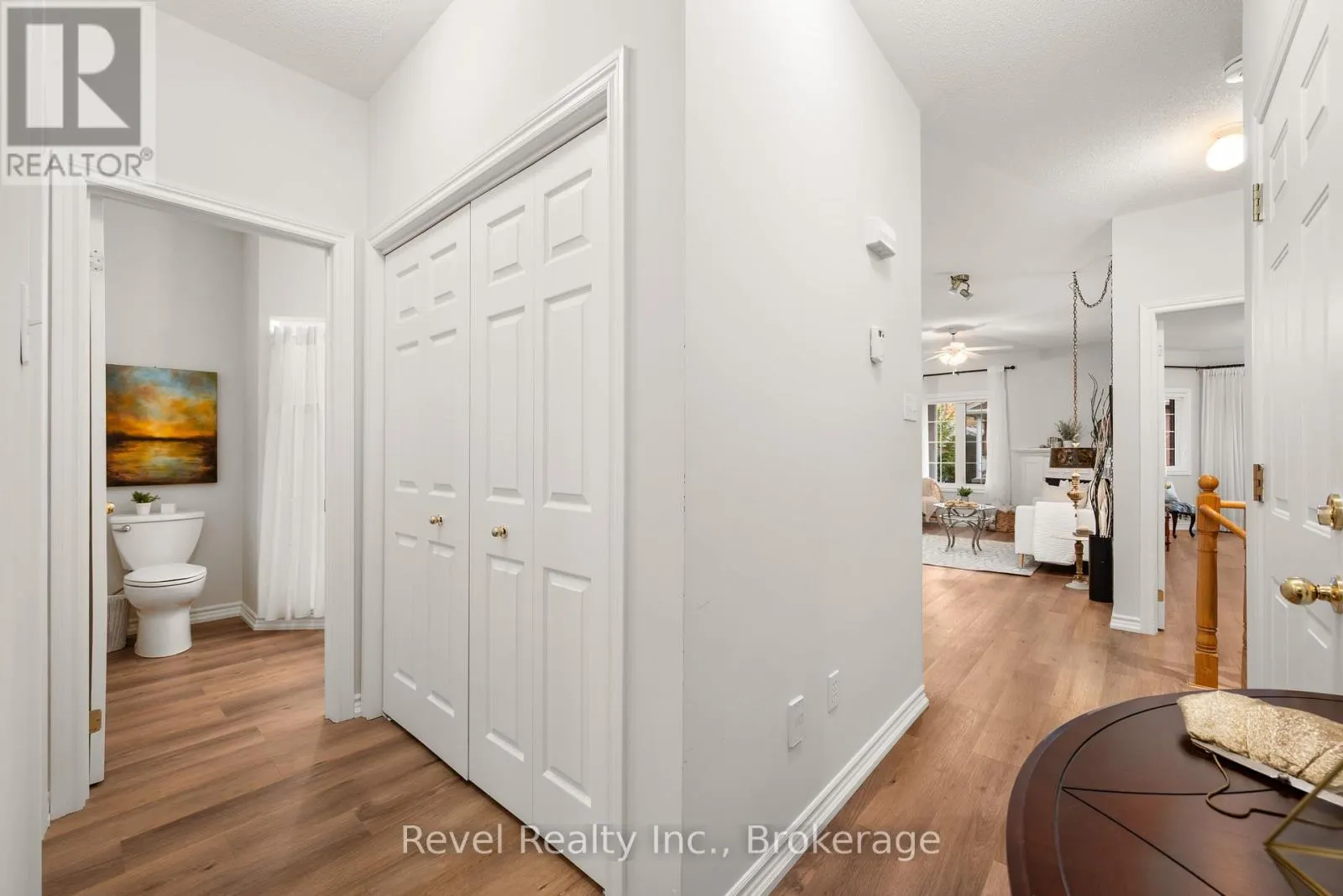 10 - 111 COLBORNE STREET #10