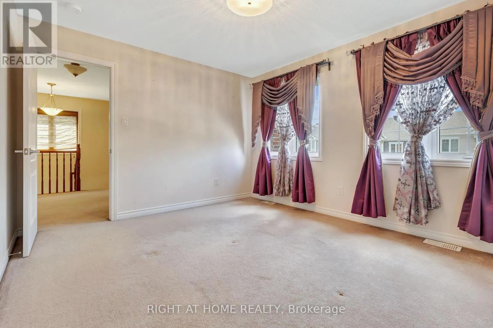 209 RIVERTREE STREET