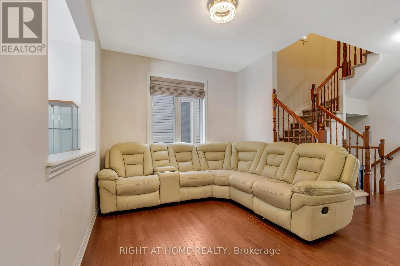 209 RIVERTREE STREET