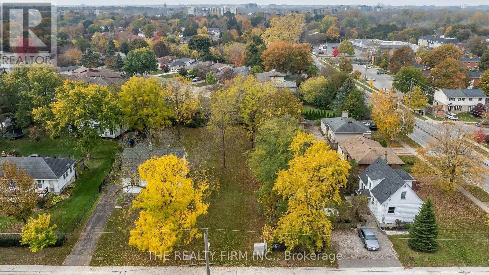383 KENMORE PLACE