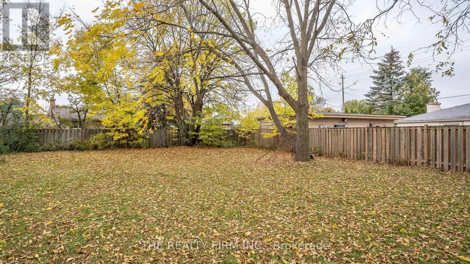 383 KENMORE PLACE
