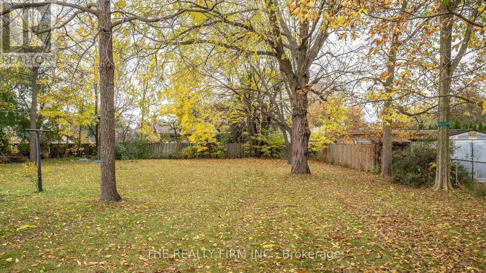383 KENMORE PLACE