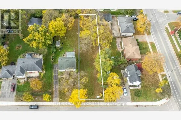 383 KENMORE PLACE