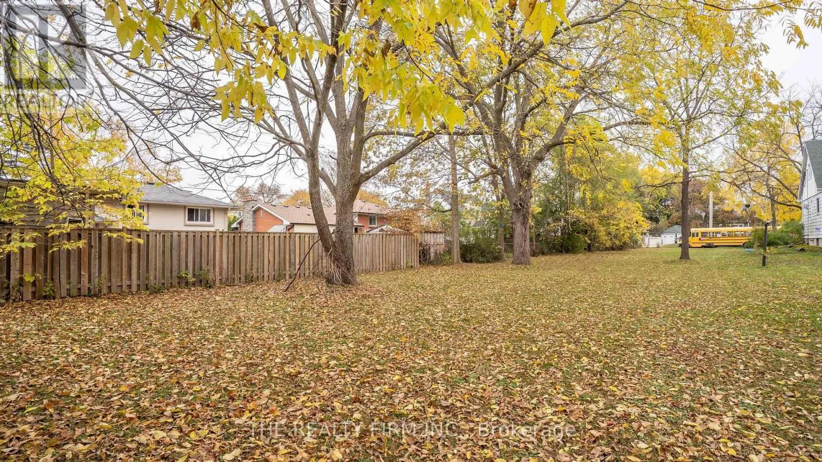 383 KENMORE PLACE