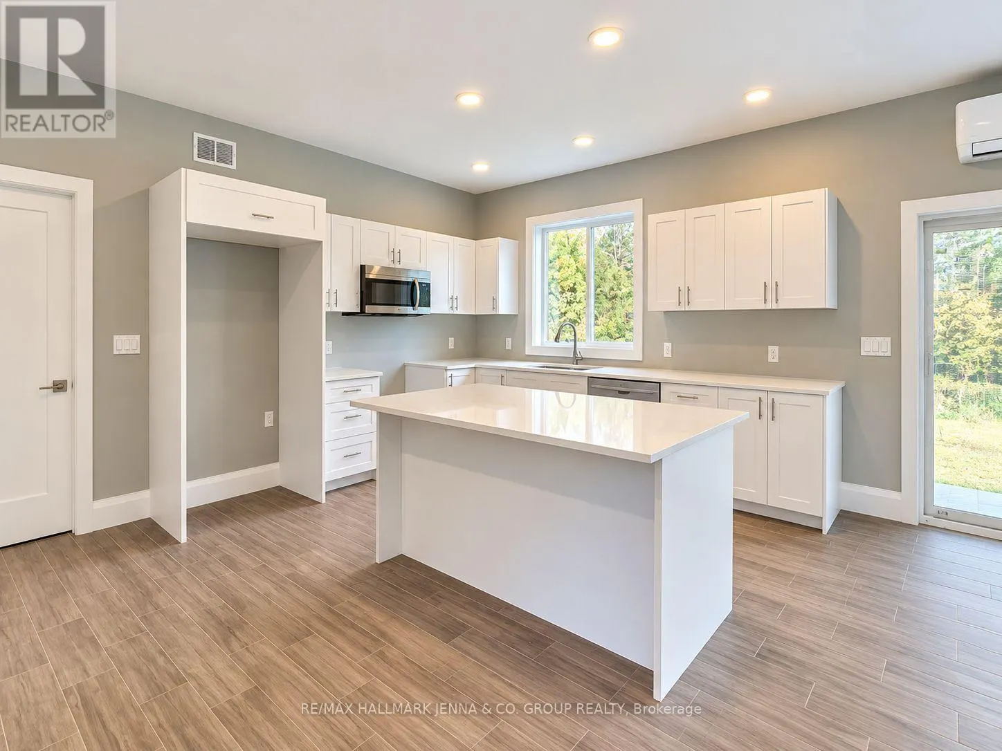 5498 HINCHINBROOKE ROAD