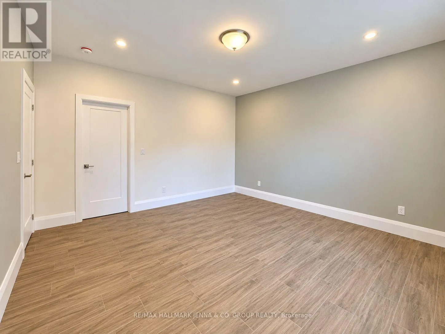5498 HINCHINBROOKE ROAD