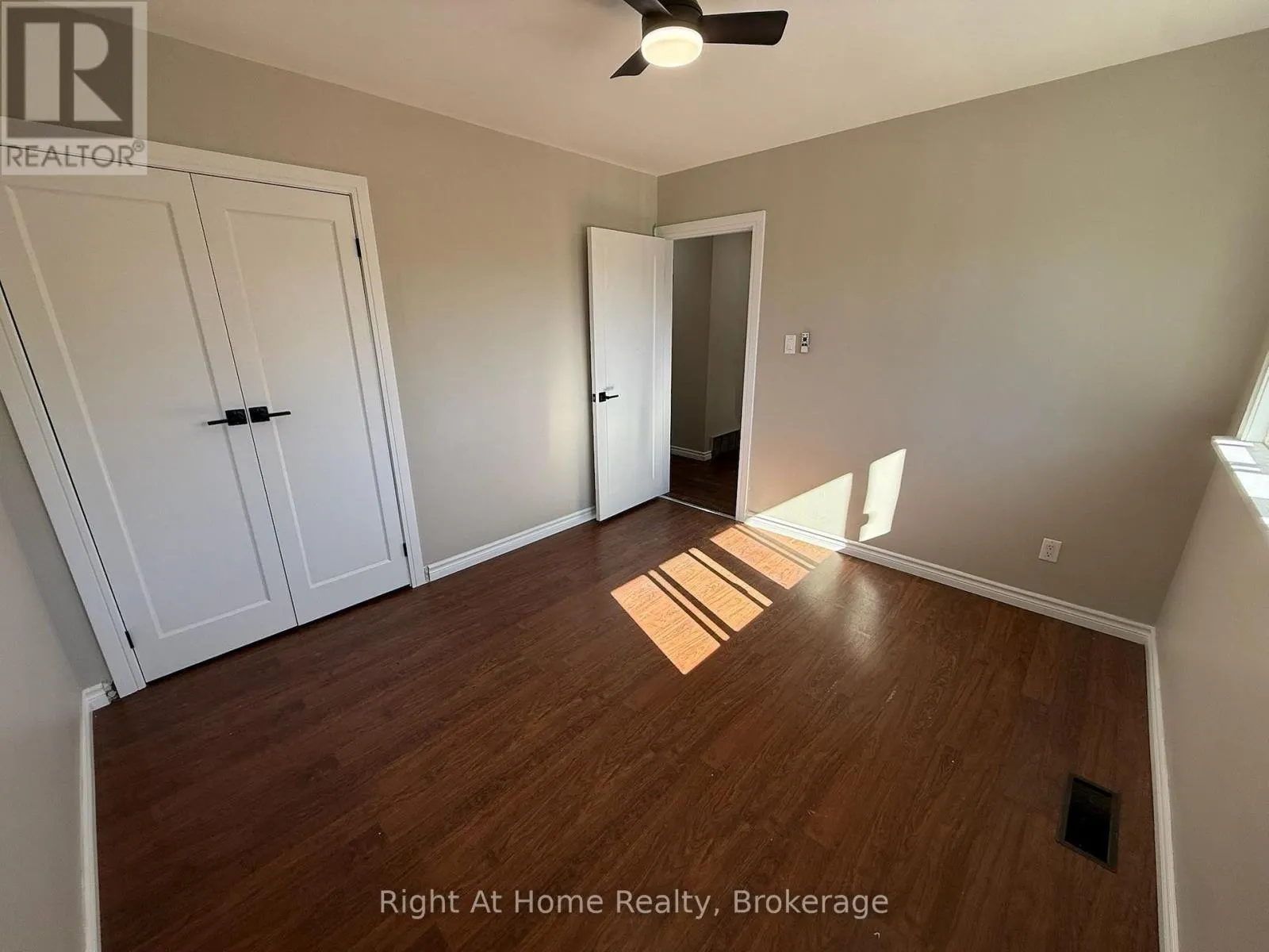 3 - 7 BALMORAL DRIVE #3