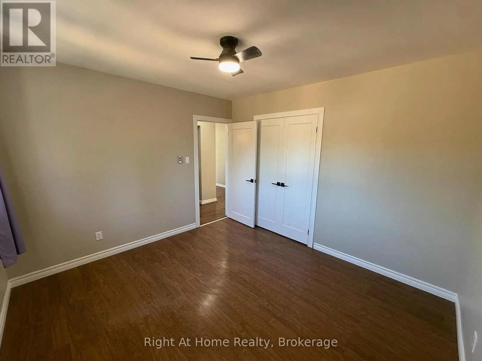 3 - 7 BALMORAL DRIVE #3