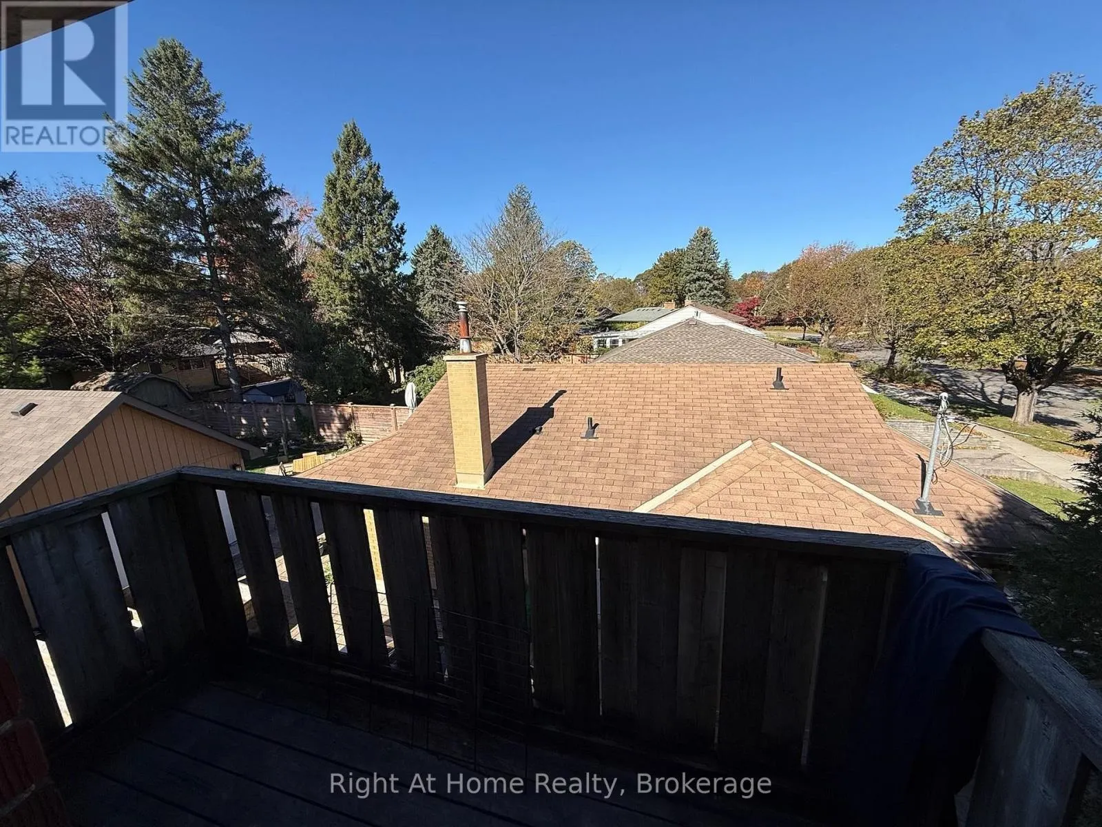 3 - 7 BALMORAL DRIVE #3