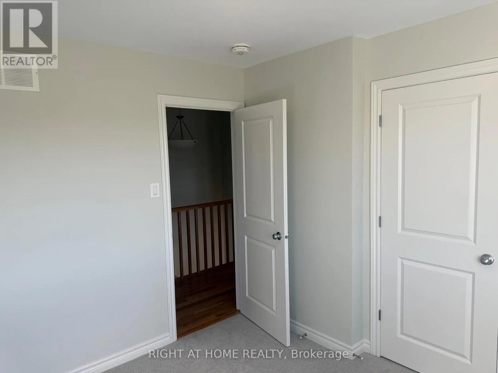 1 FISHER AVENUE W